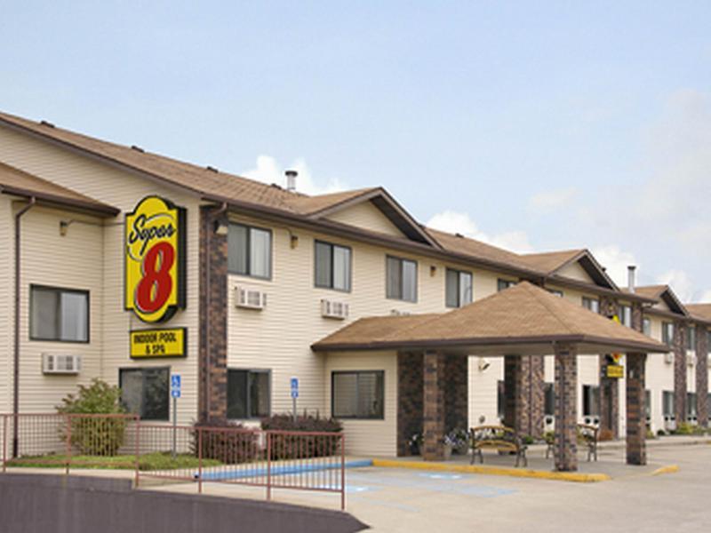 Super 8 By Wyndham Bloomington, Indiana Hotel Exterior foto